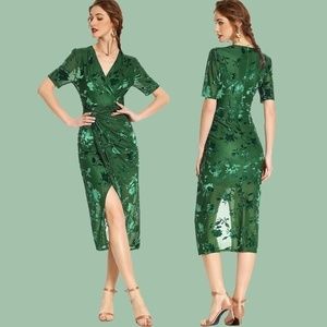 NWT‎ Elensa Green Formal Velvet Floral Wrap Dress Stretchy long Sleeve, Small